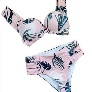 Shein bathing suit, never been worn, size small